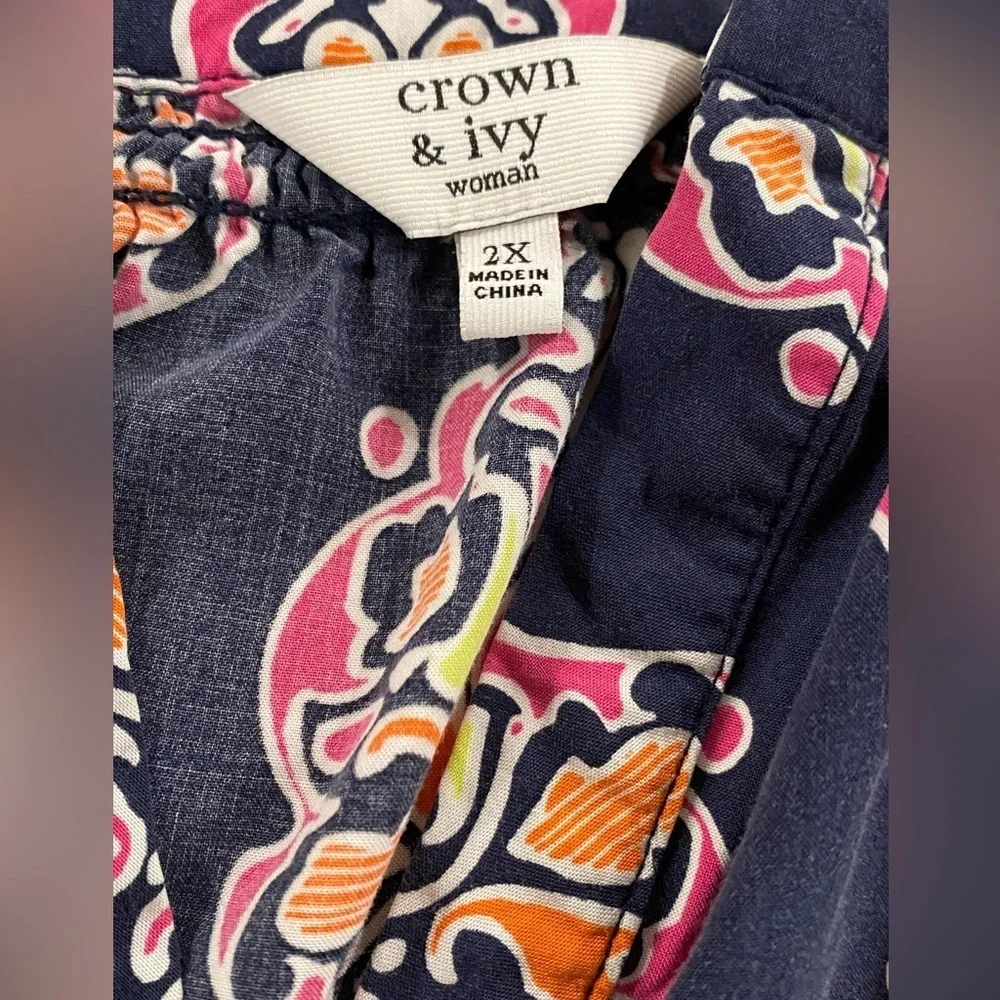 Crown & Ivy Navy 2X Blouse with Pink and Orange Pattern